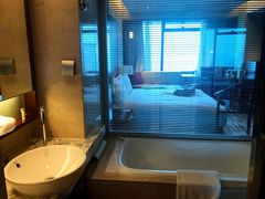 -上海龙之梦万丽酒店