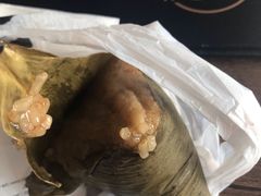 鲜肉蛋黄粽子-魏家凉皮(万辉店)