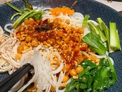 -芸山季·云南野生菌火锅(人民广场来福士店)