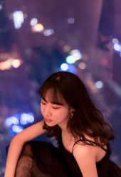 -发泽造型·烫发染发