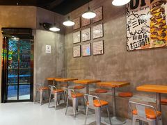 -牛纽塔·牛人堡(群众路店)