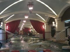 游泳池-月亮河温泉度假酒店