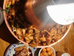 -炉小二铜锅牛蛙•川湘菜(三里屯店)