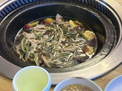 -锅老头铁锅炖•大锅蒸汽海鲜(韩乐坊店)