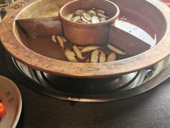 -滇釜火锅·能喝汤的火锅(车公庄店)