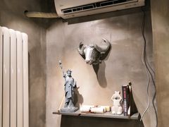 -HIGH FIVE哈福手工汉堡(桂林路店)