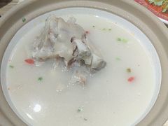 -叁煨蹄花·下饭盐帮菜(人民广场店)