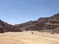 -天山神秘大峡谷