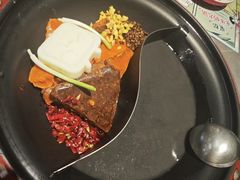 -生活如沸·顺德水牛奶火锅(大学路店)