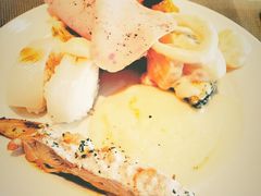 -富力希尔顿酒店·地阔自助餐厅