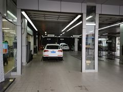 -北京国服信奥兴奥迪4S店(古城店)