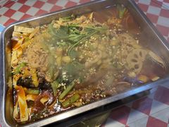 -阆辣荟餐饮(老味道8年·古城店)