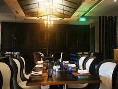 -卡佩罗意大利餐厅及酒吧Al Cappello Trattoria