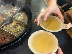 -苟味道老火锅(黄桷坪店)