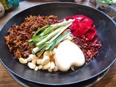 -周幺妹重庆老火锅(银泰城总店)