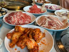 -爱永尚海鲜自助火锅烤肉(恩施店)