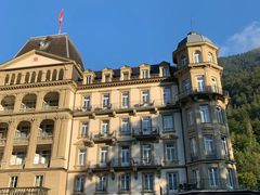 -因特拉肯贝乌里瓦奇大酒店