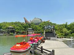 -茅山东方盐湖城景区