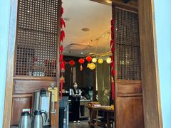 -泉畔人家·老济南经典鲁菜(大明湖店)