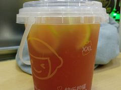 超大桶粉桃冻柠茶-快乐柠檬happylemon(北京APM店)