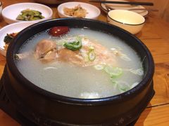 -长寿参鸡汤(朝韩风情街店)