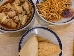 -正南齐北·老街糯米团(洪崖洞店)