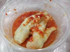 酸辣凤爪-芬芳甜品(同福路店)