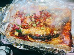 -愿者上钩·纸包鱼(翻身店)