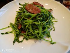 -潮界(LU·ONE凯德晶萃广场店)