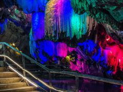 -英西峰林九重天景区