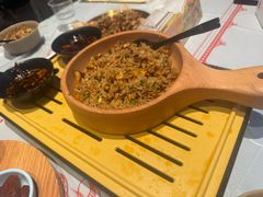 -肥肥虾庄·金牌油焖大虾(杨园滨江时代walk店)