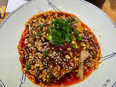 -临界音乐酒馆·小龙虾·江湖菜(华熙LIVE·鱼洞店)