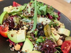 花园蔬菜牛肉色拉-一尺花园(安和花园店)