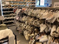 -H&M(天一广场店)