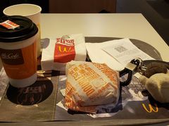 -麦当劳(城西银泰店)