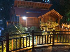 -上海怡沁园度假酒店