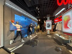 -UNDER ARMOUR(淮海755店)