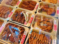 -绝味鸭脖(龙阳路生活广场店)