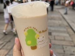 柠檬奶-猫的魔法密林(衣裳街店)