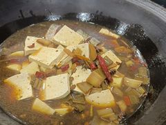 -山城家常菜铁锅炖鱼