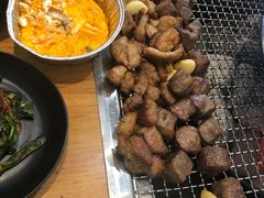 -肉甲韩国木炭烤肉(新壹街1店)