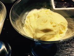 -HIHE Bistro·Oyster Bar(华熙live店)