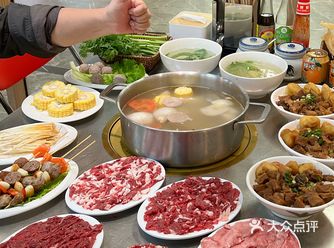 我不管。。这个鲜活牛肉火锅一定要吃！！