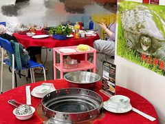 -花苑美食横琴生蚝火锅(拱北粤华路店)