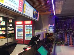 -嗨翻Hi-Fun竞技主题乐园·蹦床亲子生日轰趴(国光1937店)