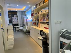 -蕾特恩专业祛痘国际连锁