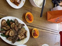 -程记烧腊快餐店(松园南街店)