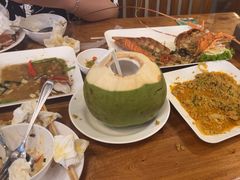 -两兄弟Song Pee Nong(2号店)