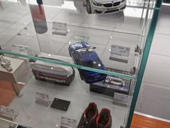 -北京华德宝宝马4S店(朝阳店)