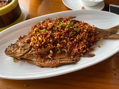 干烧武昌鱼-莲餐厅·湖北菜·藕汤是头牌(愚园路店)